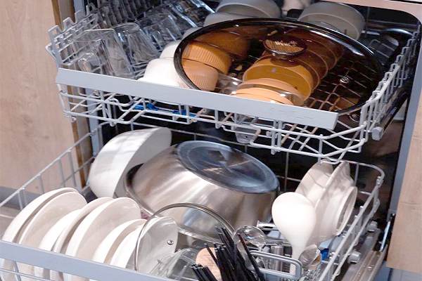 完全符合国家食品机械卫生安全标准